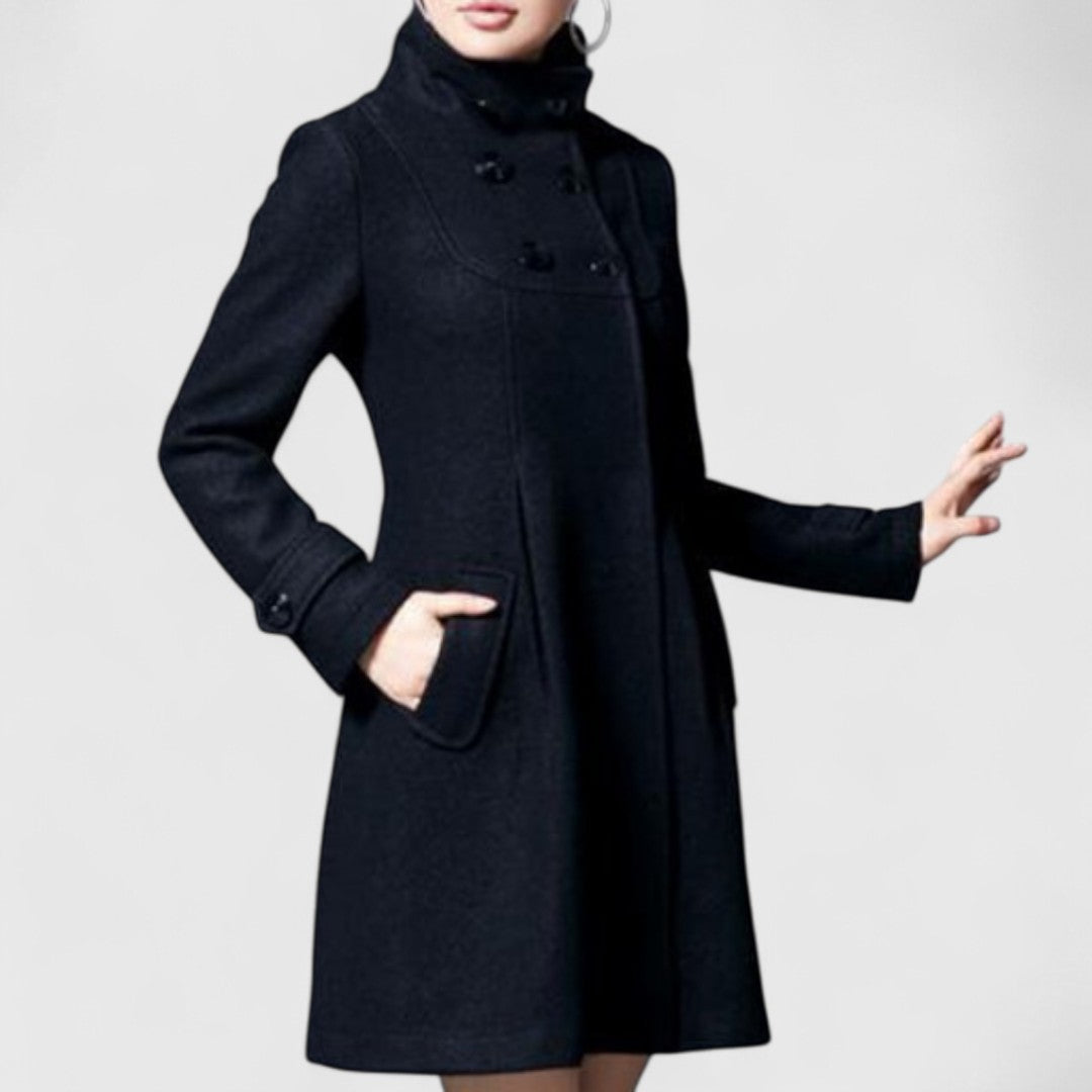 Solvara – Effortless Elegance Jacket