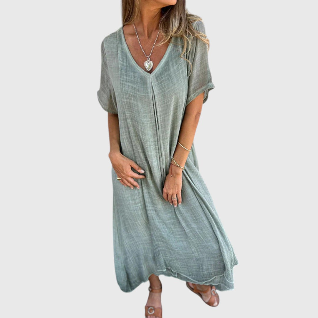 Lisanne - Comfortable dress with V-neck