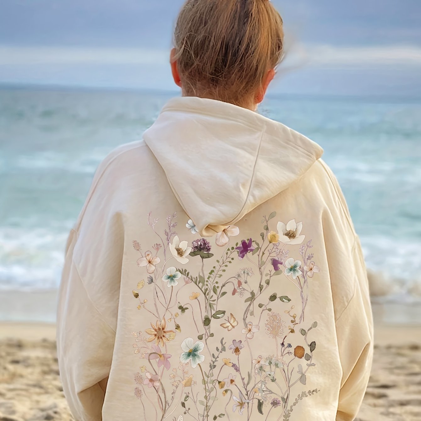 Alva™ | Floral Print Hoodie for Relaxed Moments