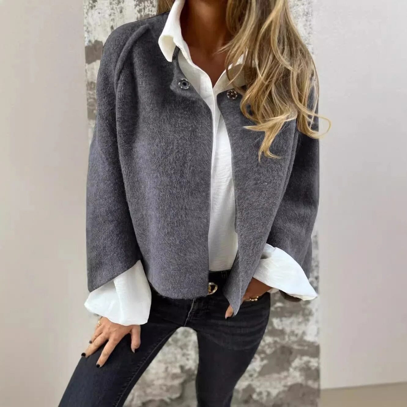 Luna - Stylish Short Fur Jacket with Elegant Button Details