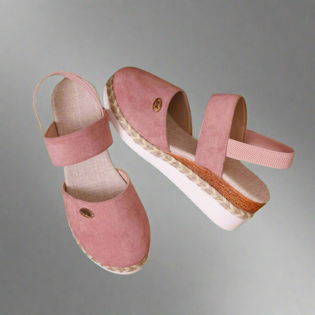 Gitta | Plus-Size Wedge Sandals for Women – Comfortable and Versatile