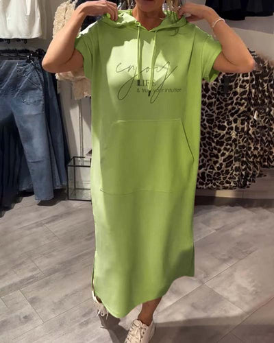 Marlowe & Co | Ebba™ Casual dress with hood and feminine fit