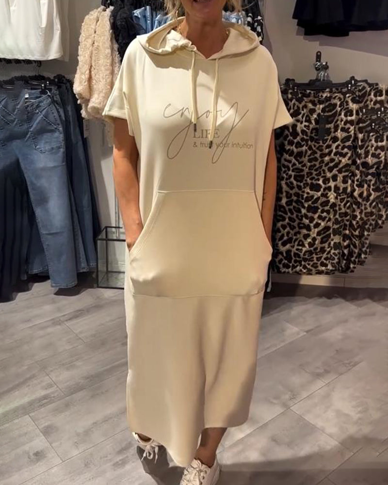 Marlowe & Co | Ebba™ Casual dress with hood and feminine fit