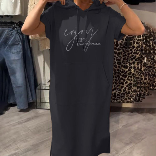 Marlowe & Co | Ebba™ Casual dress with hood and feminine fit