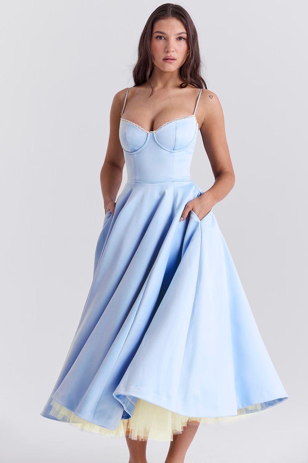 Marlowe & Co | Lisa Midi Dress