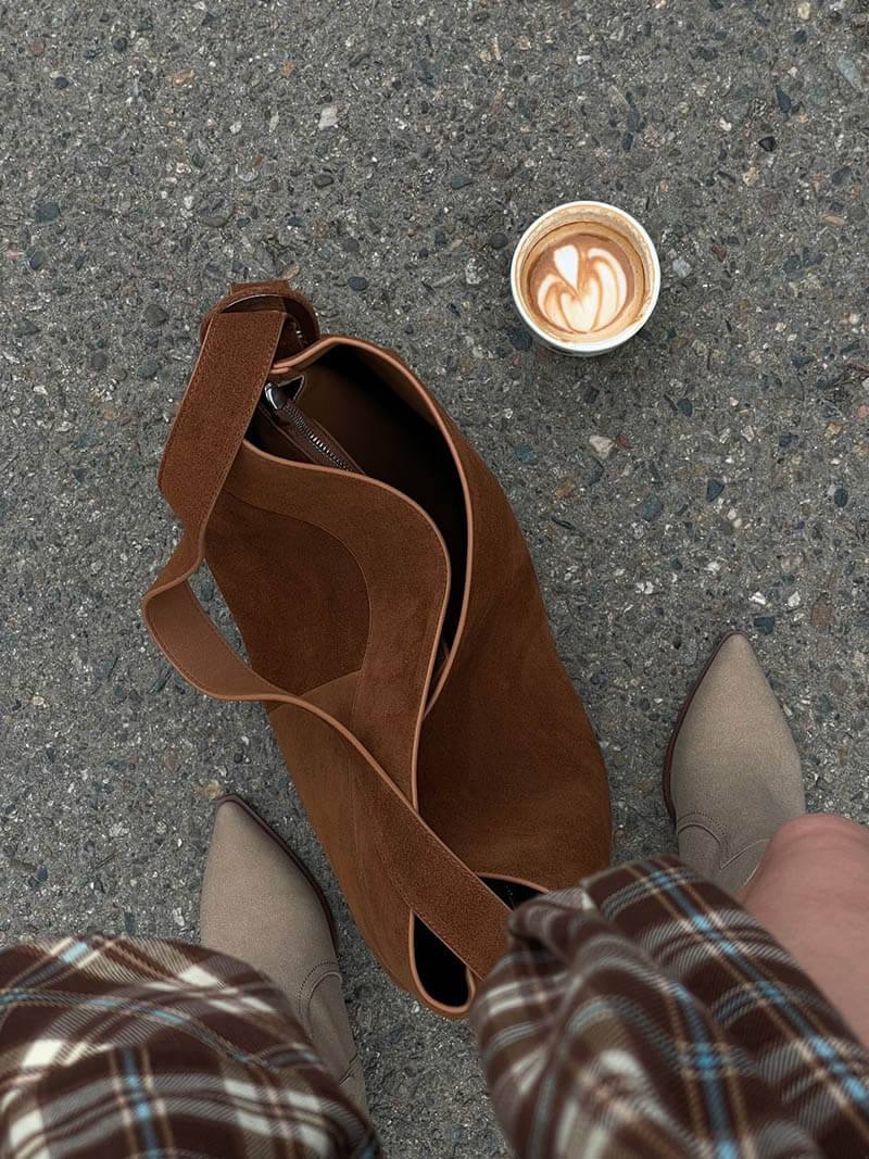 Lessly Bag
