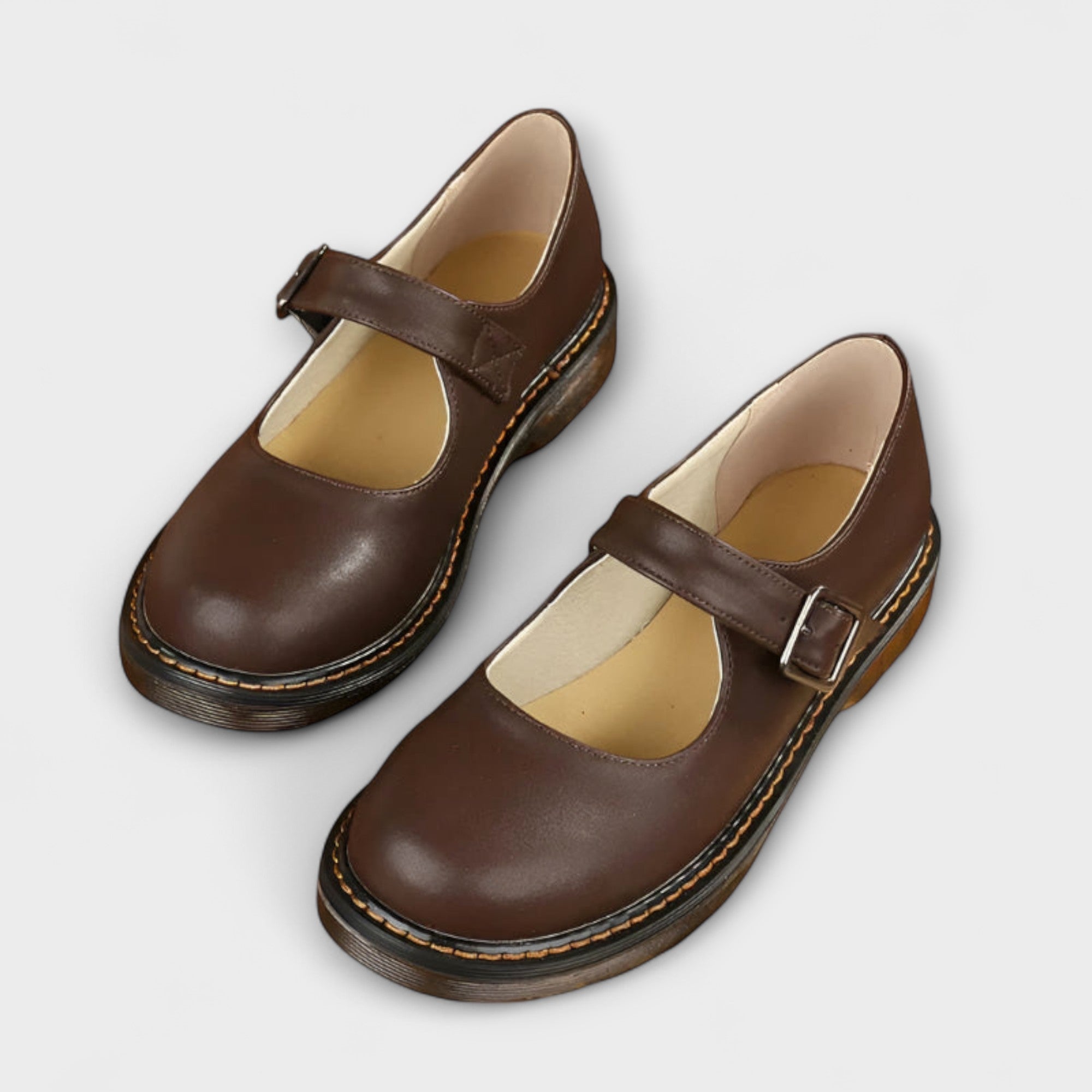 Nicole™ | Classic Strap & Comfort Sole