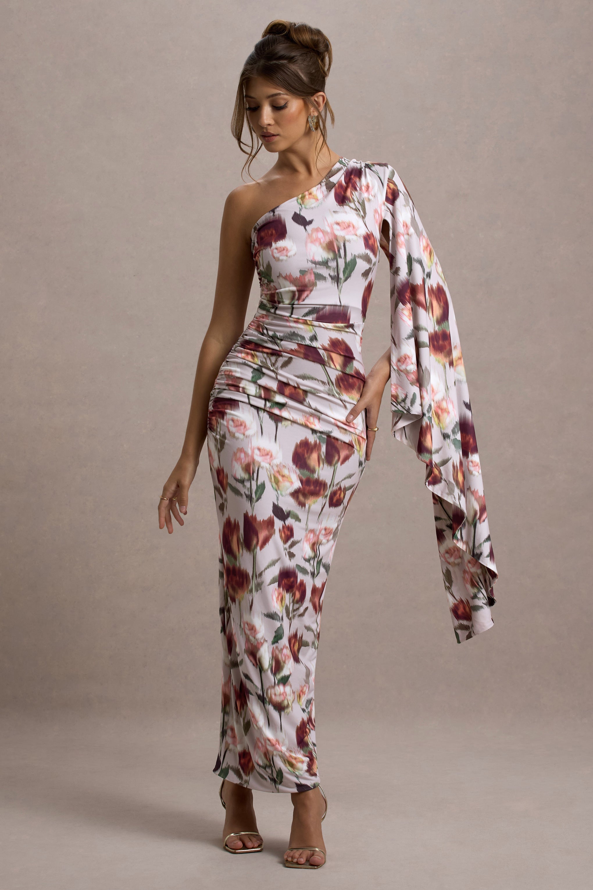 Marlowe & Co  | Cream Floral Print Asymmetric Cape Sleeve Maxi Dress