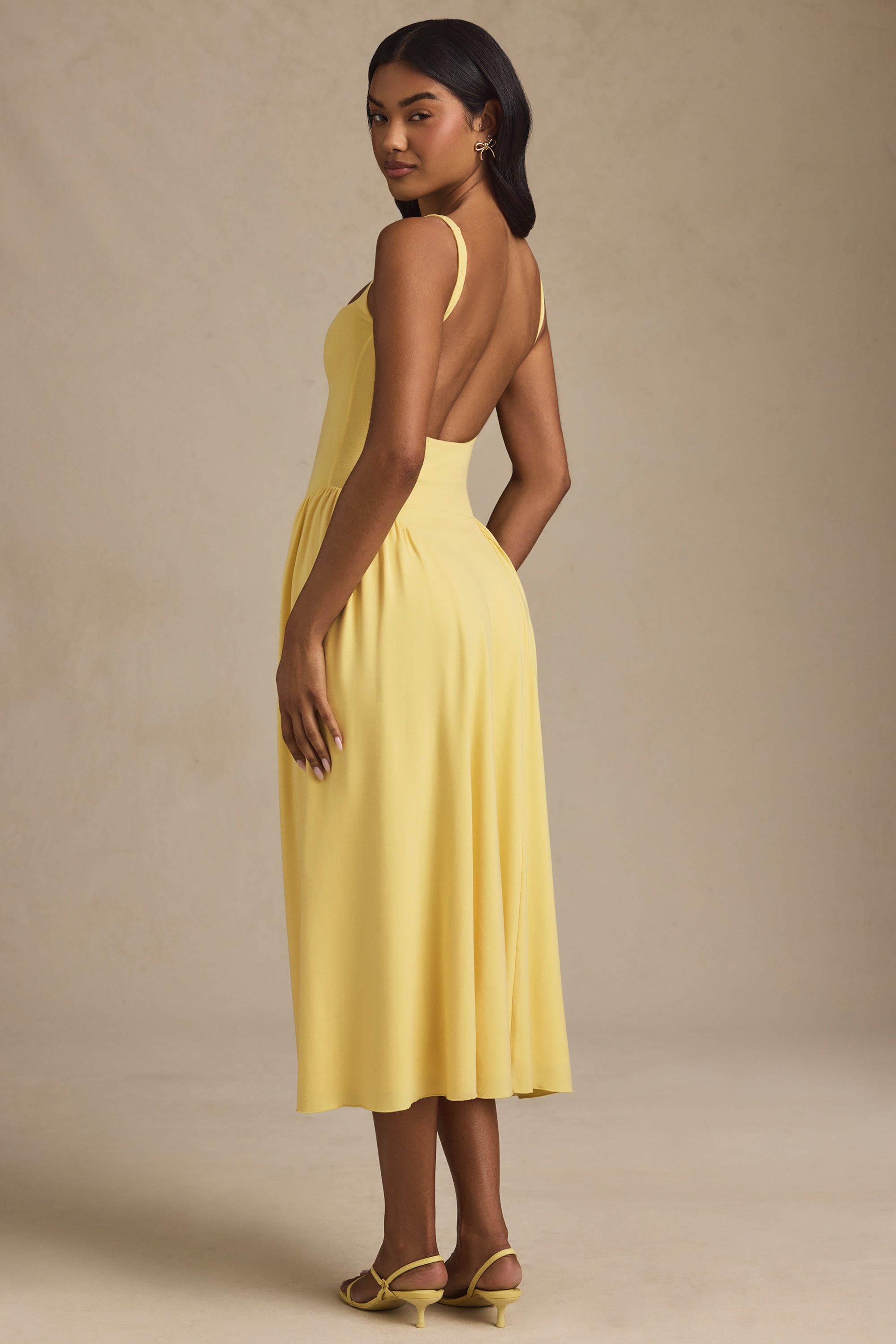 Marlowe & Co |  Mid Maxi Dress in Pastel Yellow