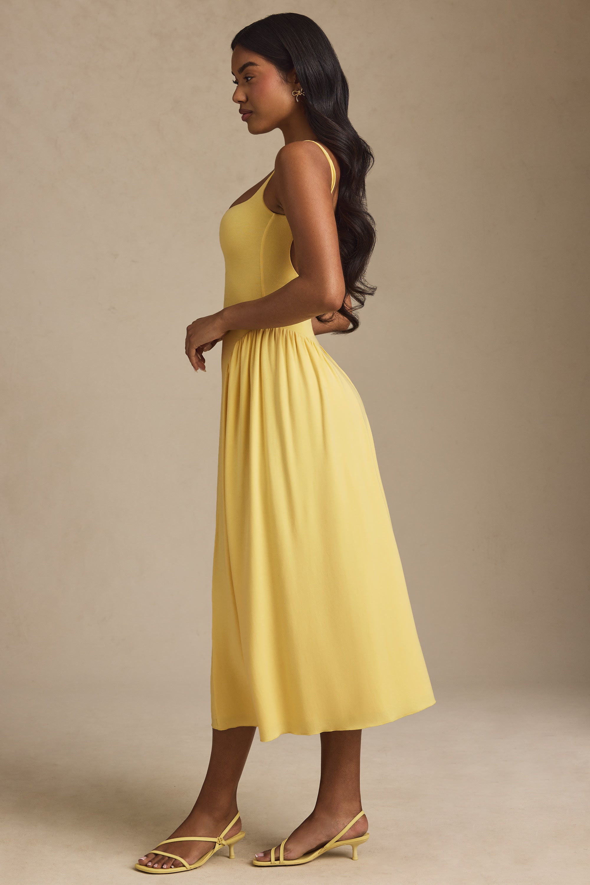Marlowe & Co |  Mid Maxi Dress in Pastel Yellow