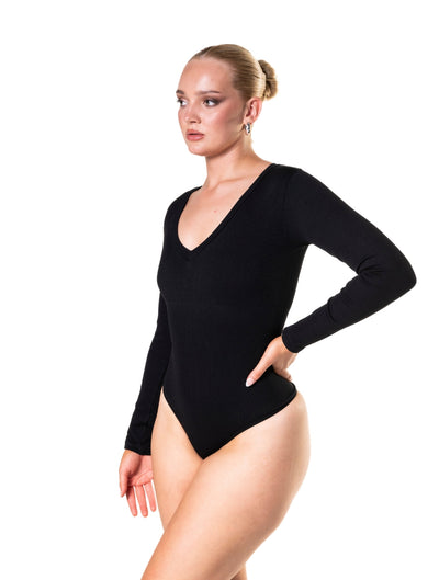 Marlowe & Co | Long Sleeve Scoop Neck Bodysuit