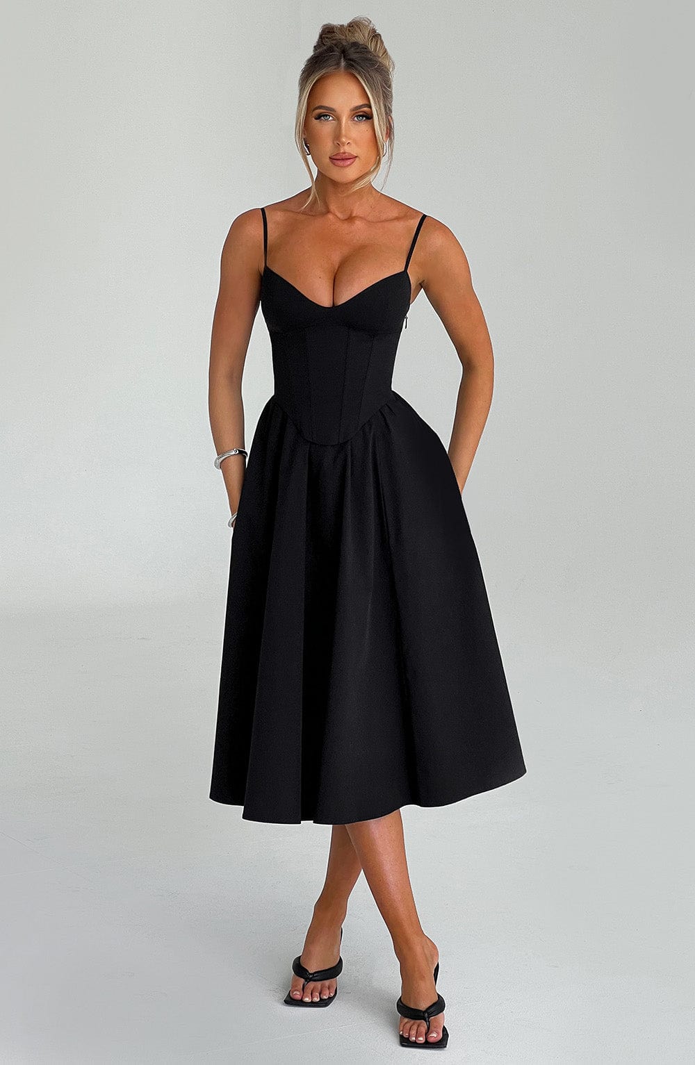 Marlowe & Co | Chloe Midi Dress