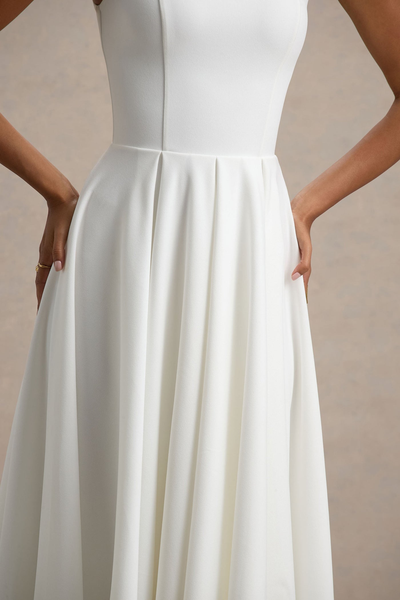 Marlowe & Co | White Strappy Volume-Hem Midi Dress
