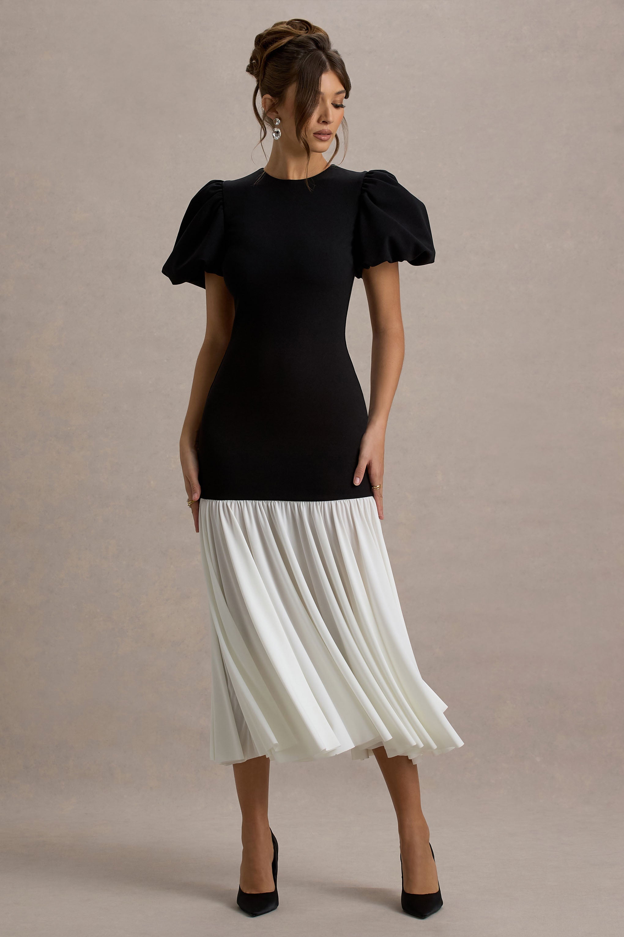 Cinzia | Black & White Puff-Sleeve Volume-Hem Midi Dress