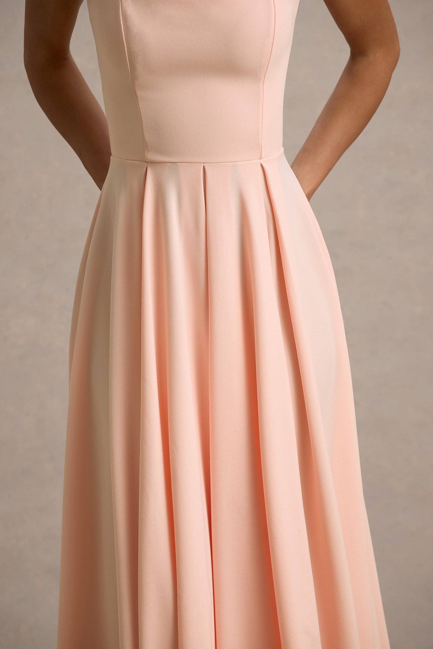 Marlowe & Co | White Strappy Volume-Hem Midi Dress